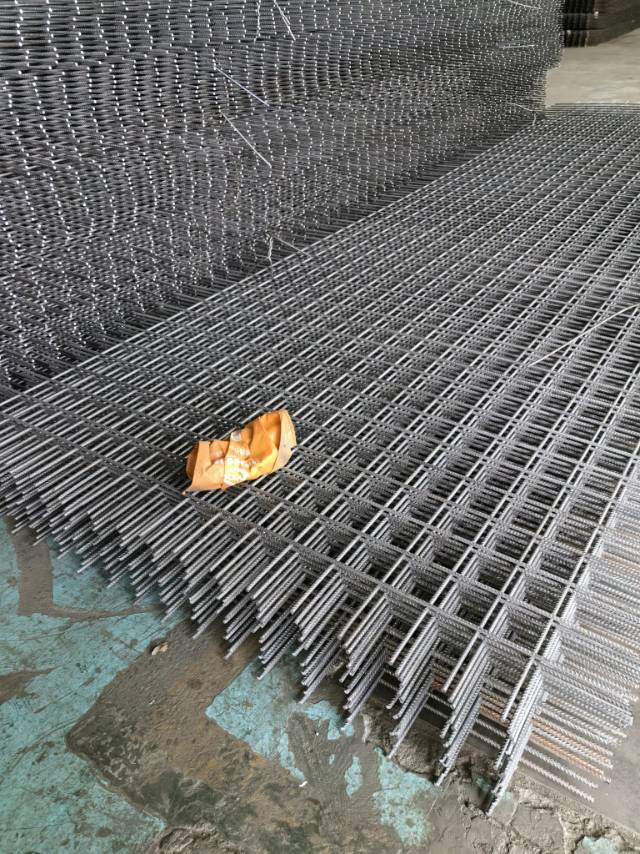 钢筋网片厂家联系电话13584172086何先生图3