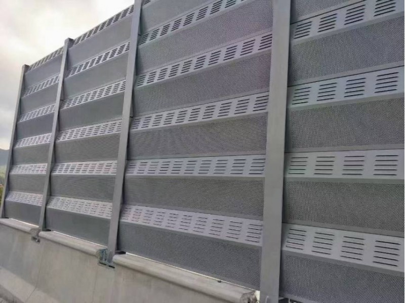 专业生产声屏障边坡防护网ECP轻质水泥屏体图4