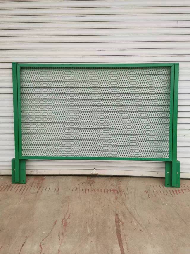 现货防眩网防抛网铁路护栏市政围挡图3