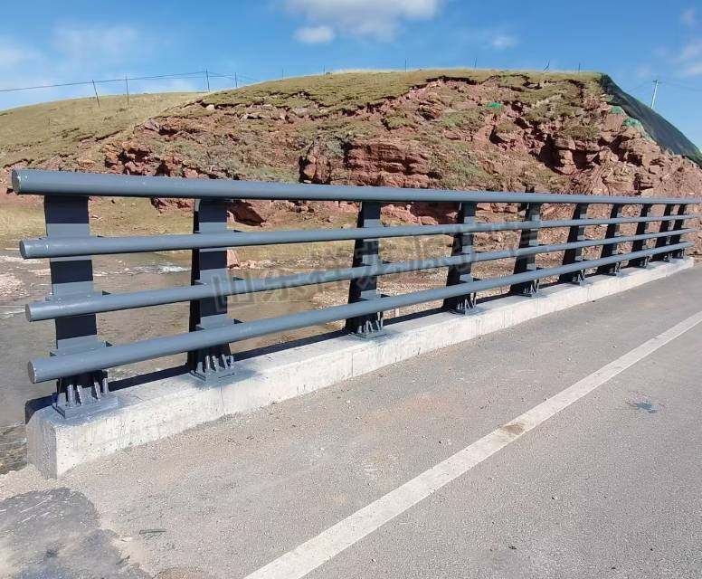 围墙护栏声屏障图7