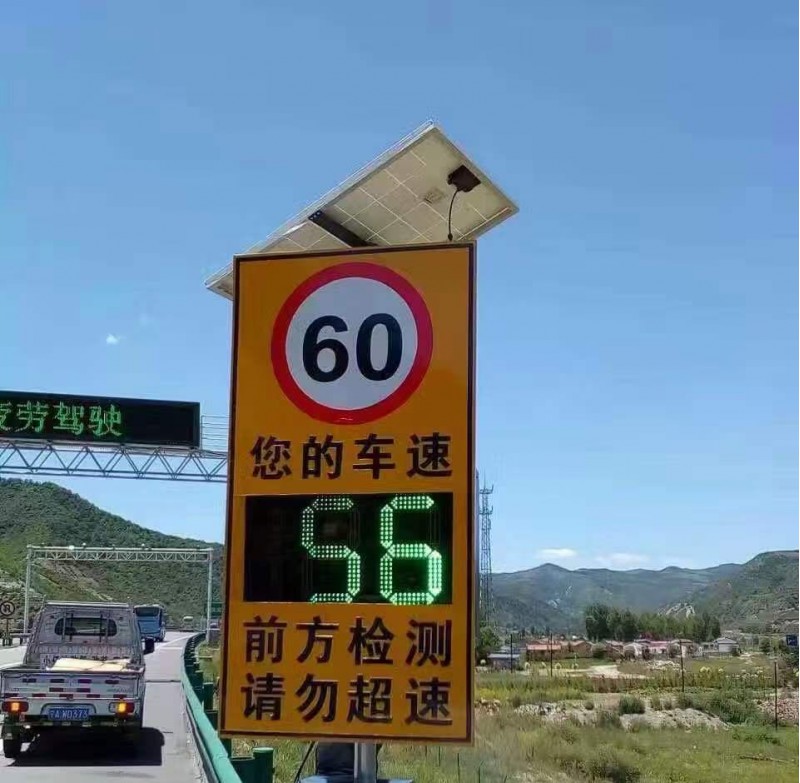 交通设施路锥防撞桶水马隔离墩护栏图6