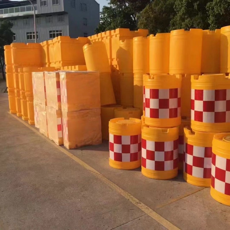 交通设施路锥防撞桶水马隔离墩护栏图15
