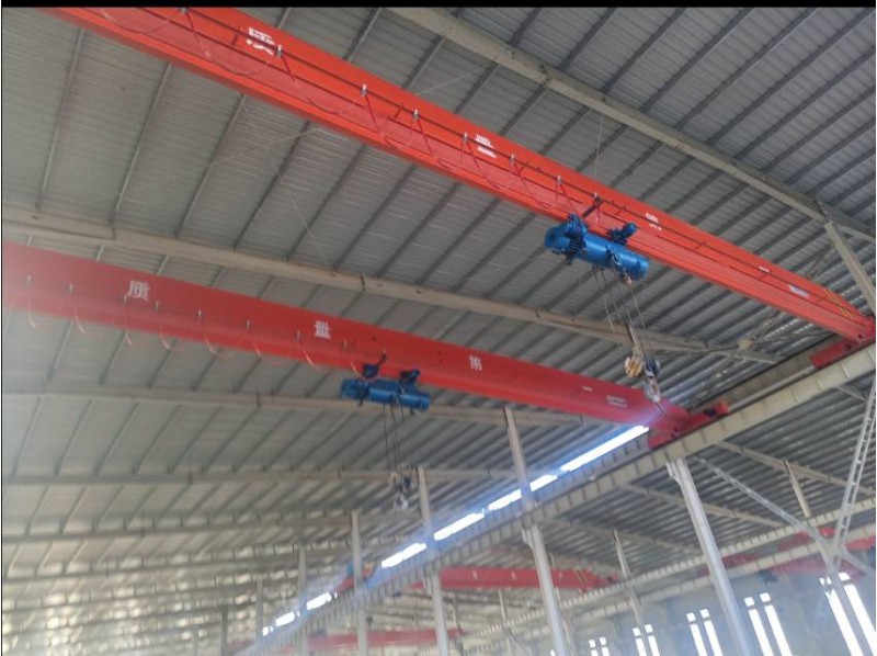 各种起重机，龙门吊，提梁机，电动葫芦，路桥设备及销售各种起重机配件电器图9